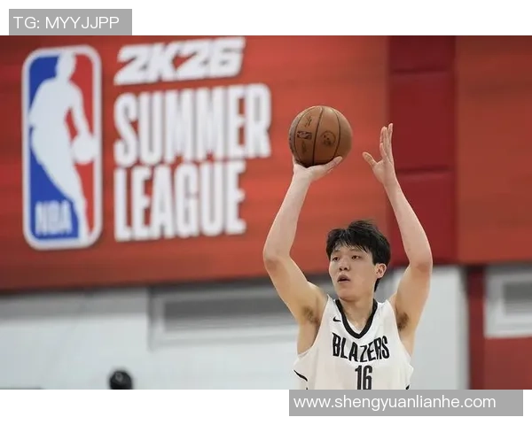 杨瀚森表现出色应在选秀中获得更高顺位赢得球队关键轮换位置